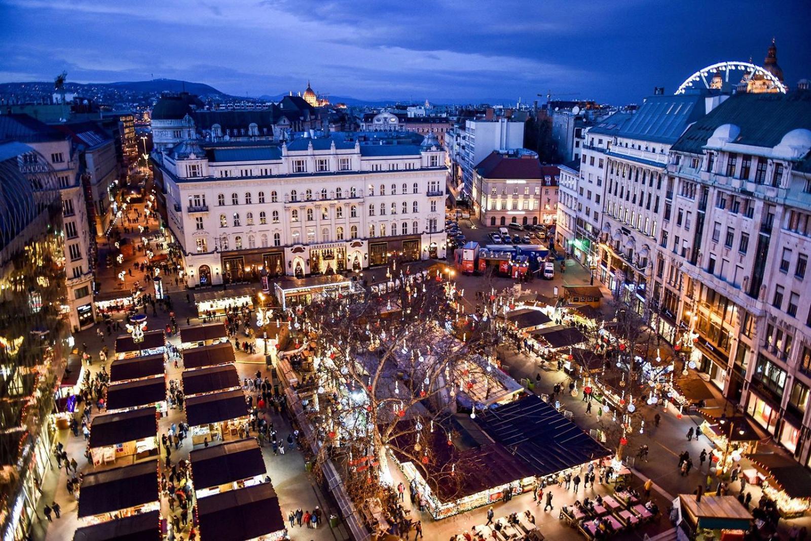 Central Budapest Vadasz Street Exterior photo